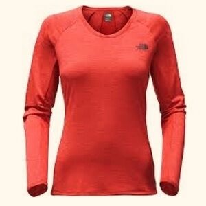The North Face Women’s Ambition Long Sleeve Top in Orange Red Size S